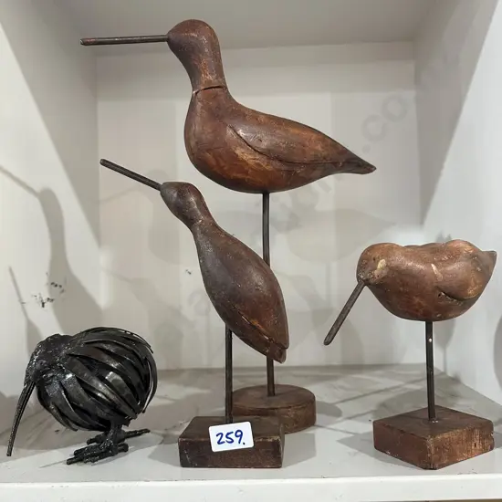 wooden figures, metal Kiwi