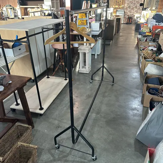 mobile clothes hanger 1800 length