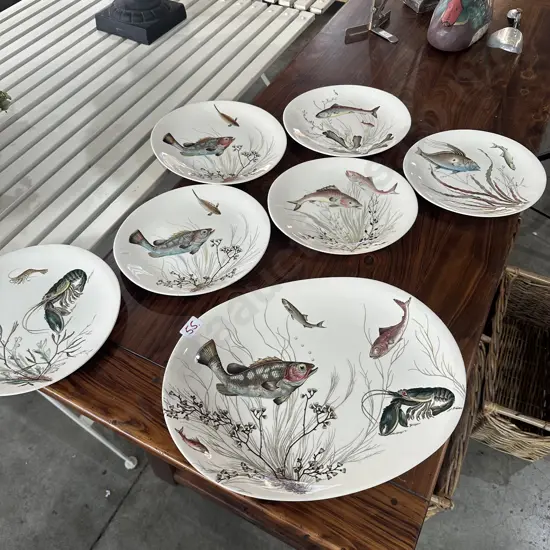 Johnson Bros "FISH" plater & 6 plates