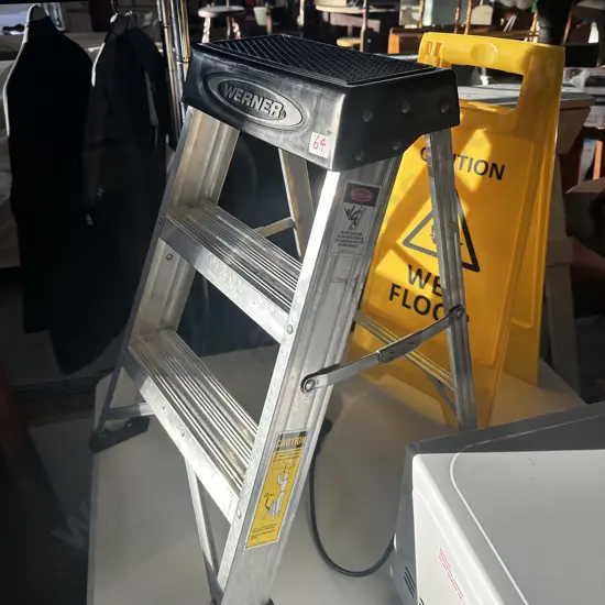 small step and wet floor sign