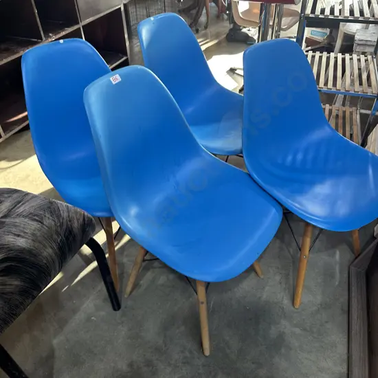 set of 4 blue chairs - average