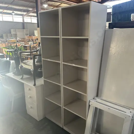 1 x rolling cube shelf -left