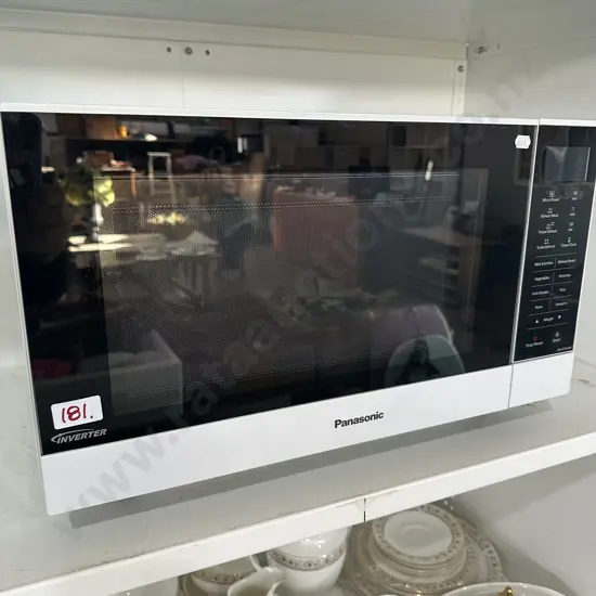 excellent condition inverter microwave