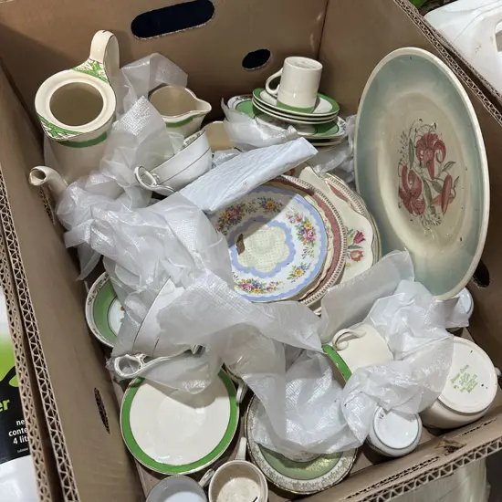 Susie Cooper plate, plus tea service etc