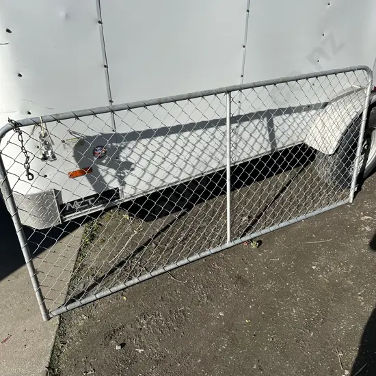 Galv gate with hinges 2200 x 950