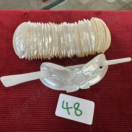 Mother of Pearl bracelet and hair pin