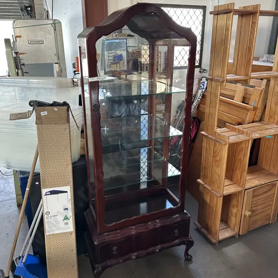 Display cabinet 1820 x 800