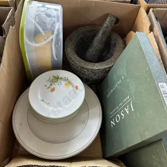 large pestle & mortar plus choc maker