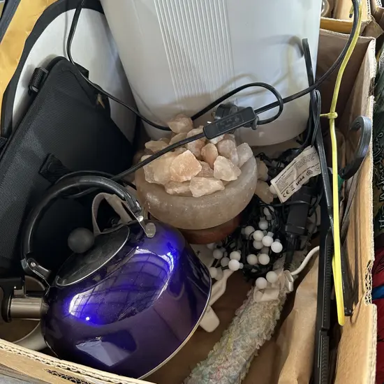 salt lamp, shredder etc