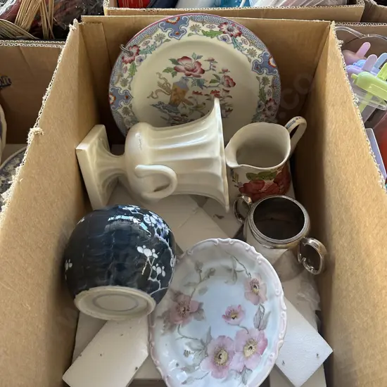 good masons plate and some damaged china