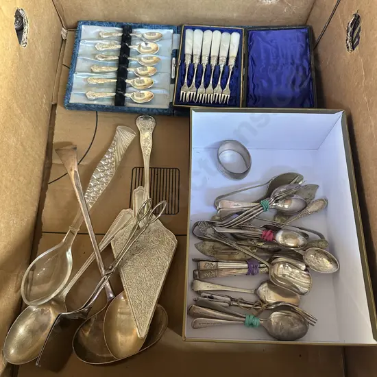 boxed sets forks and spoons etc