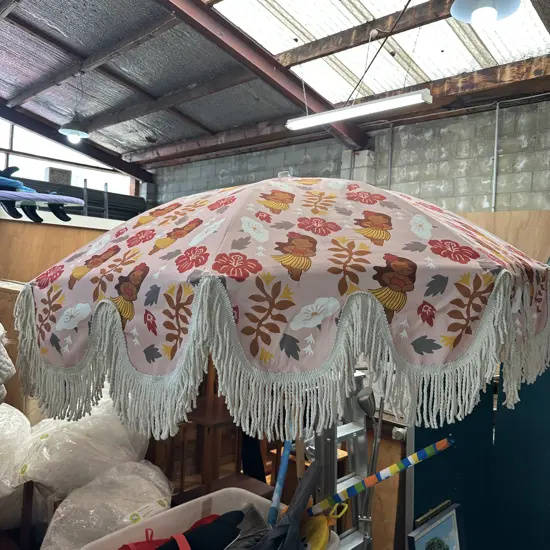Large good condition Kiwiana umbrella