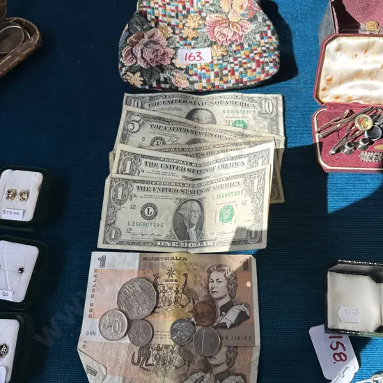 American & Australian money plus purse