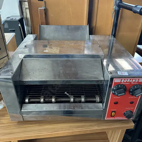 Roband commercial toaster