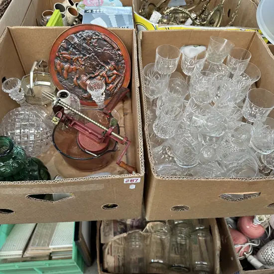 2 box glassware