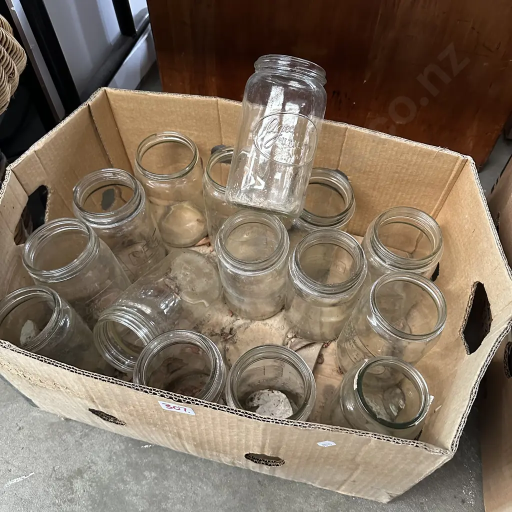 full size agee jars Image 1++