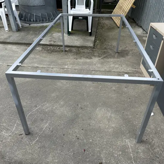 metal table frame