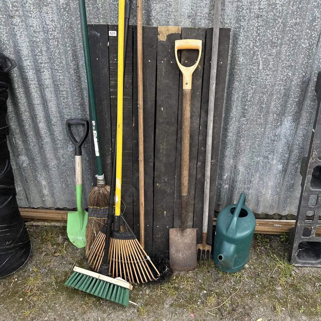 garden tools etc Image 1++