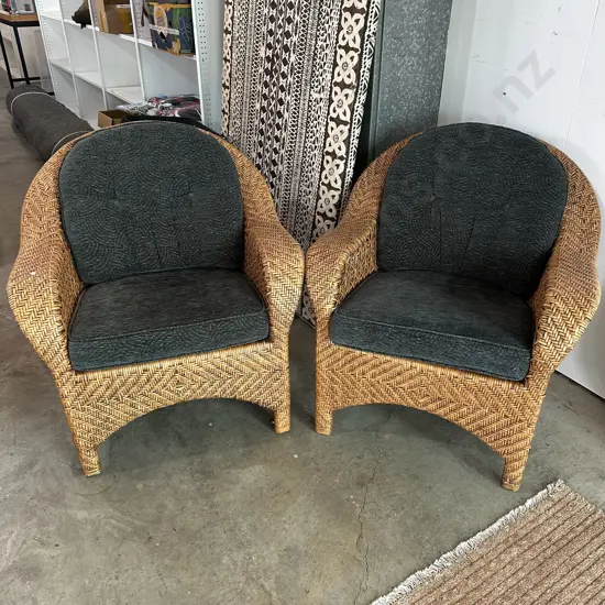 Pr of very tidy rattan patio chairs