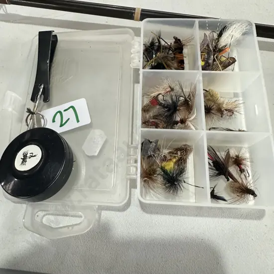 Plano fly box and contents