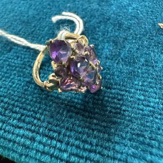 Vintage 10 stone Amethyst 9ct gold ring