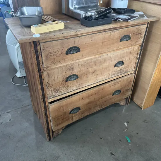 colonial chest drawers