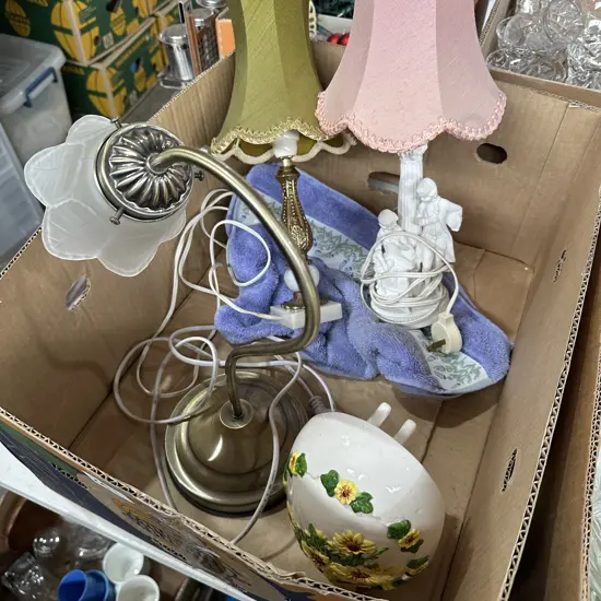 3 lamps  etc