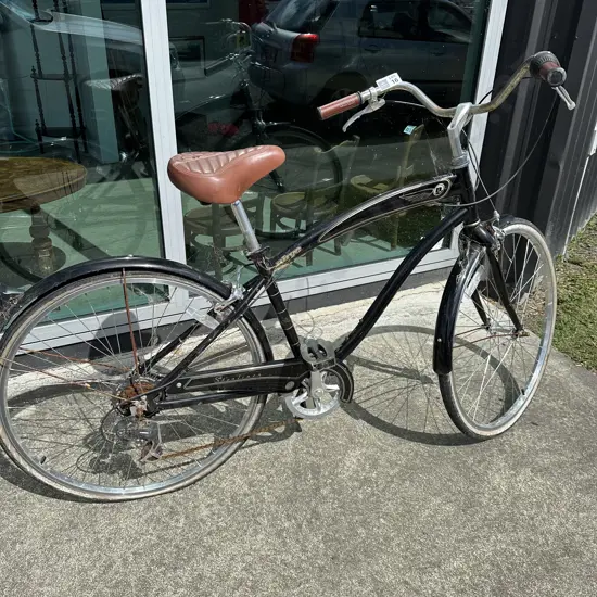 Nirve cruiser (needs new tyre)