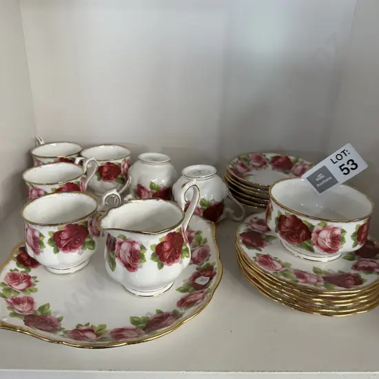 Royal Albert, Old English Rose teaset