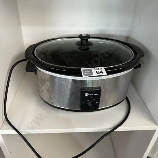 Slow cooker