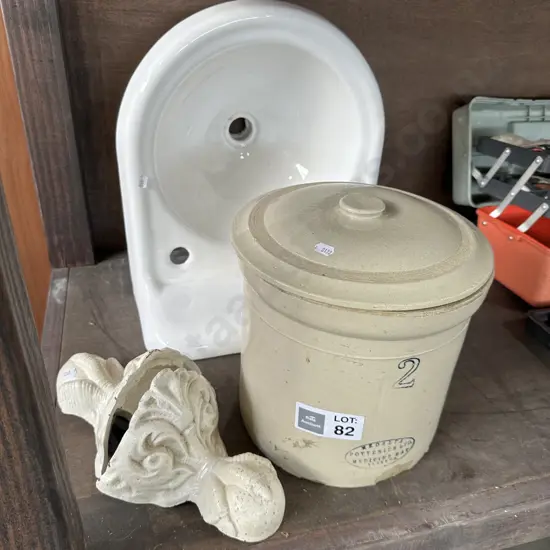 Cast basin, feet and crock