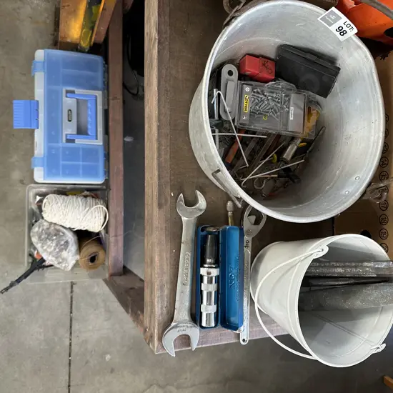 Tools, pan, irrigation and box