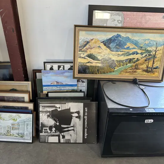 Large lot pictures and paintings