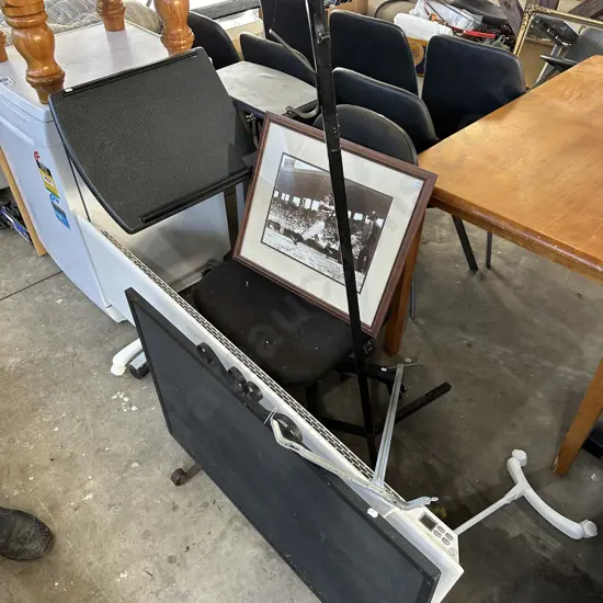 Joe D Maggio, fire gaurd, coat stand etc