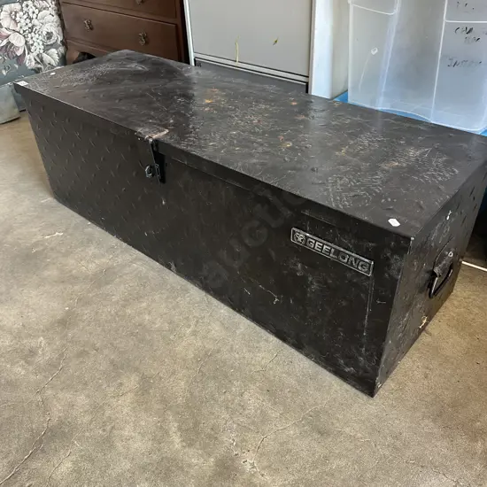 Steel tool box