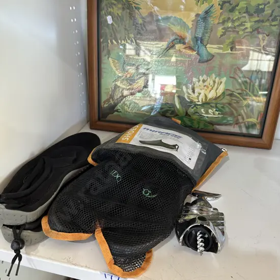 paiting, booties, opener