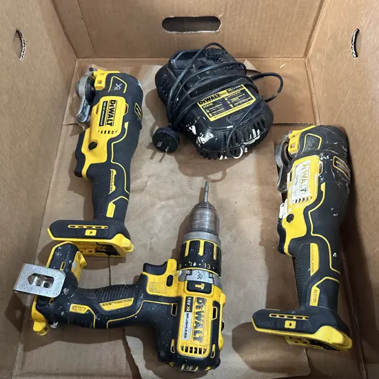 3 Battery De Walt tools skin only plus charger