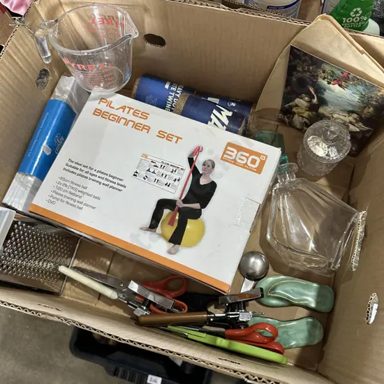 Pilates beginner set,pyrex jug,heavy duty twine etc