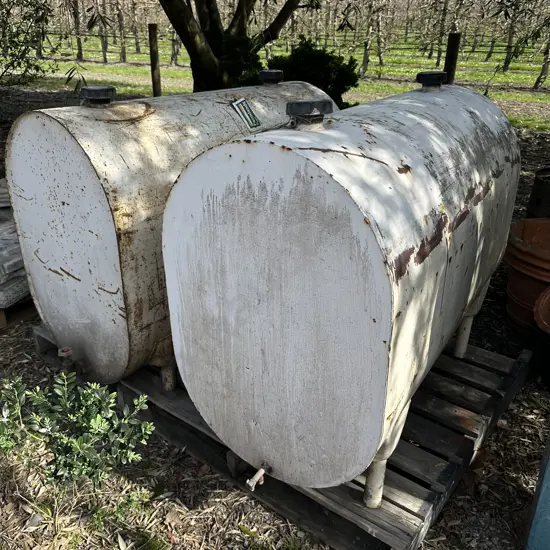 2 steel fuel tanks