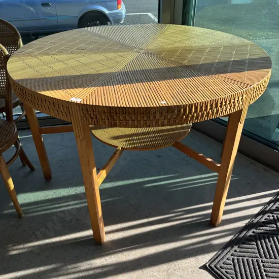 Bespoke breakfast table 1220mm
