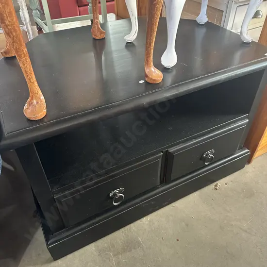 Solid corner cabinet