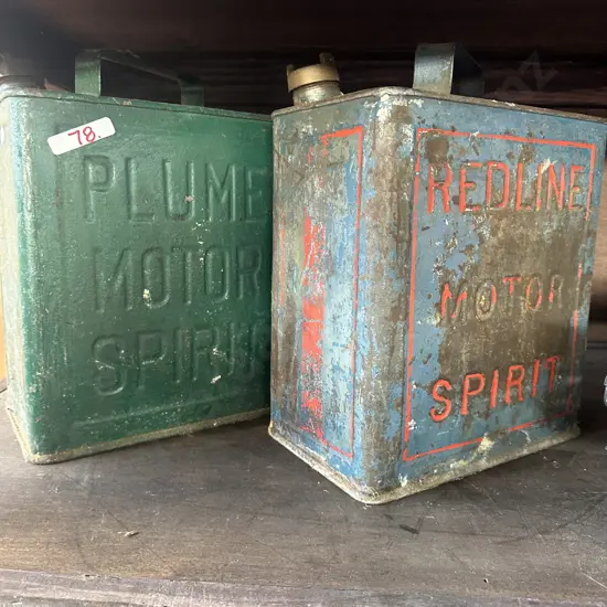 Plume & Redline petrol cans