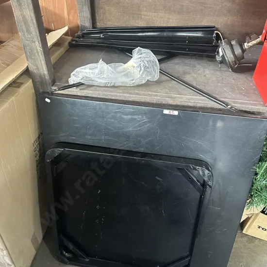 Black metal cafe table