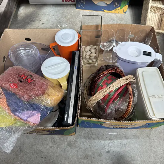 2 Boxes DVD player, water filter jug etc