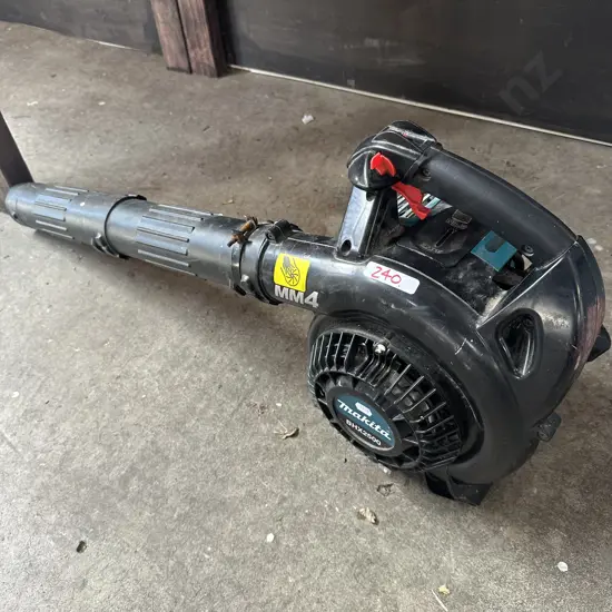 Makita petrol blower (not working)