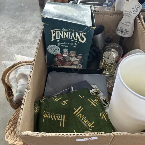 Box of neckless stand, lamp, clock etc