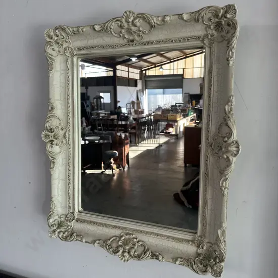 Vintage mirror 650 x 550