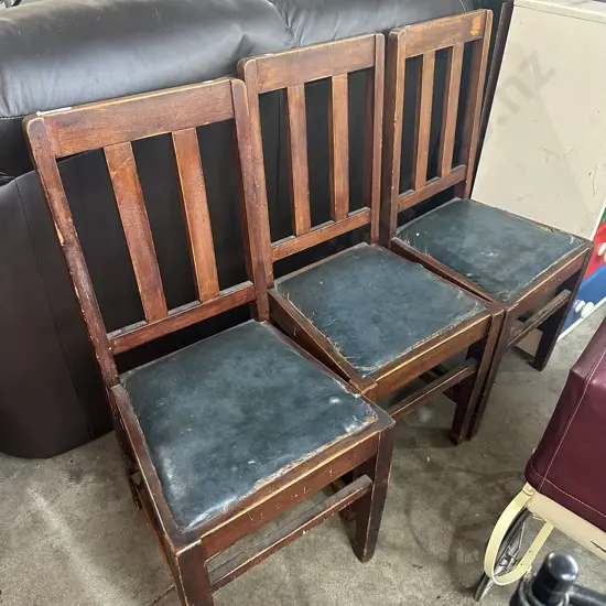 3 colonial chairs