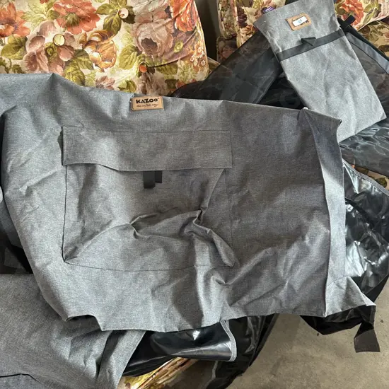 Kazoo pet cage cover etc