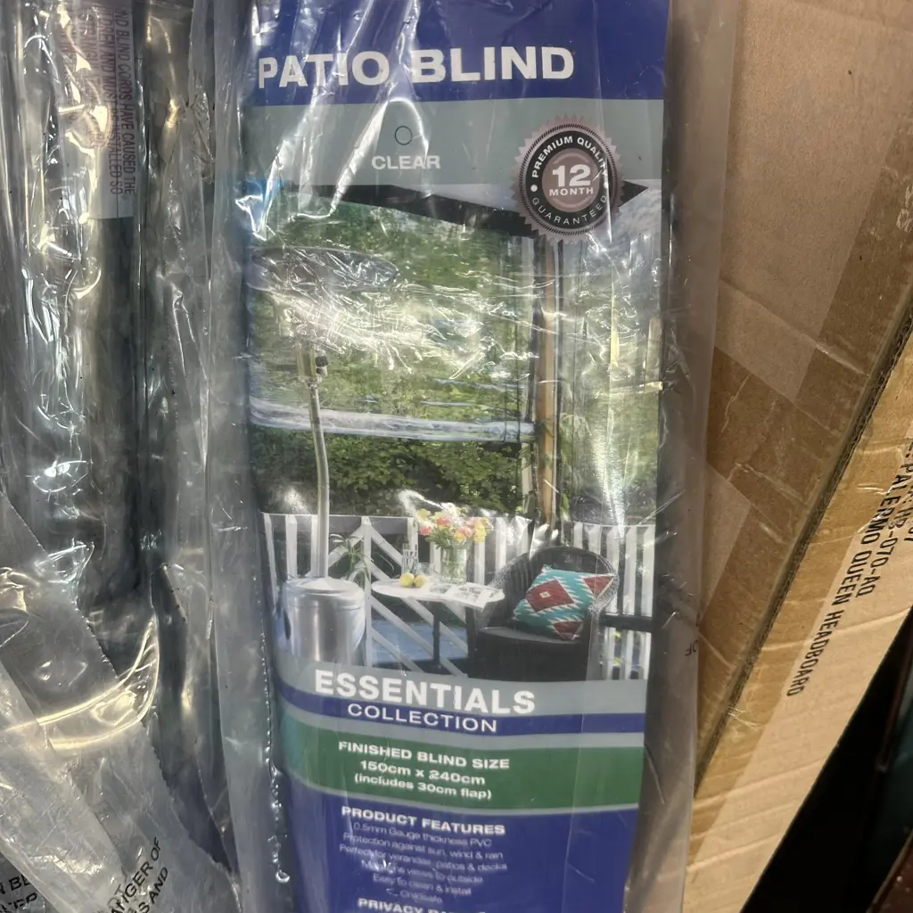 3 clear patio blinds Image 1++